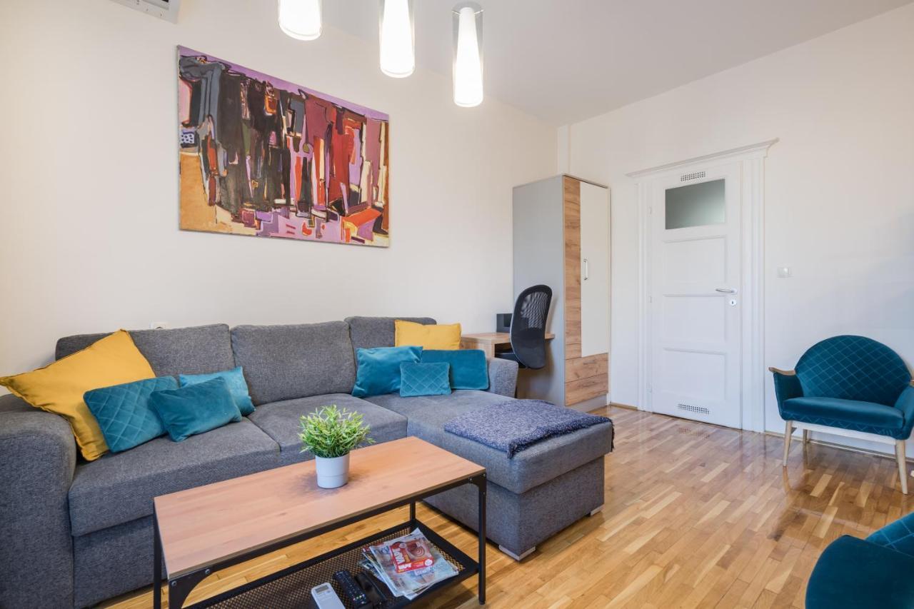 Bpr Blue Paradise Apartment With A/C Budapest Kültér fotó